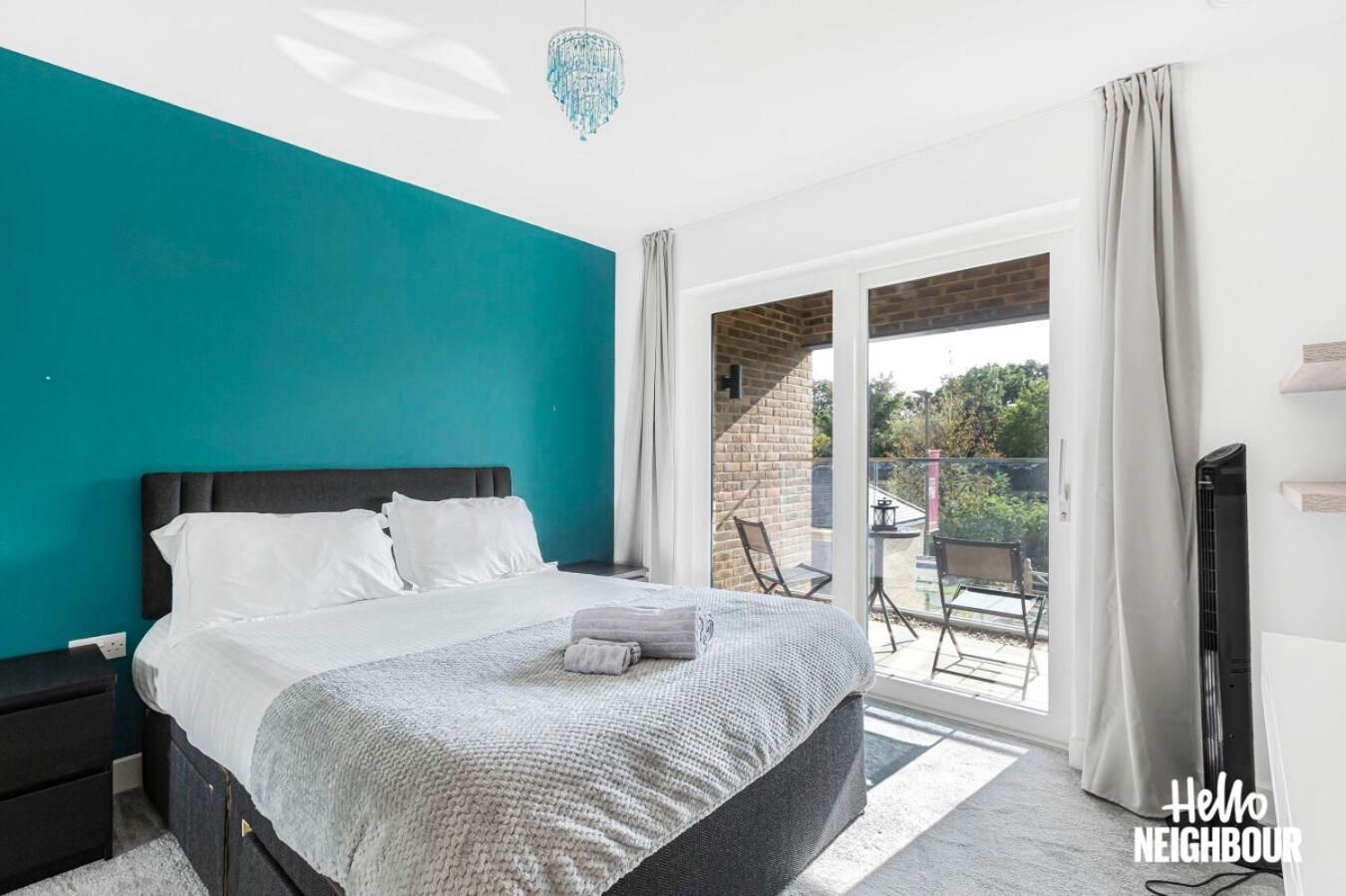 Modern 1 Bedroom Apartment With Parking In Colindale, London Edgware Dış mekan fotoğraf
